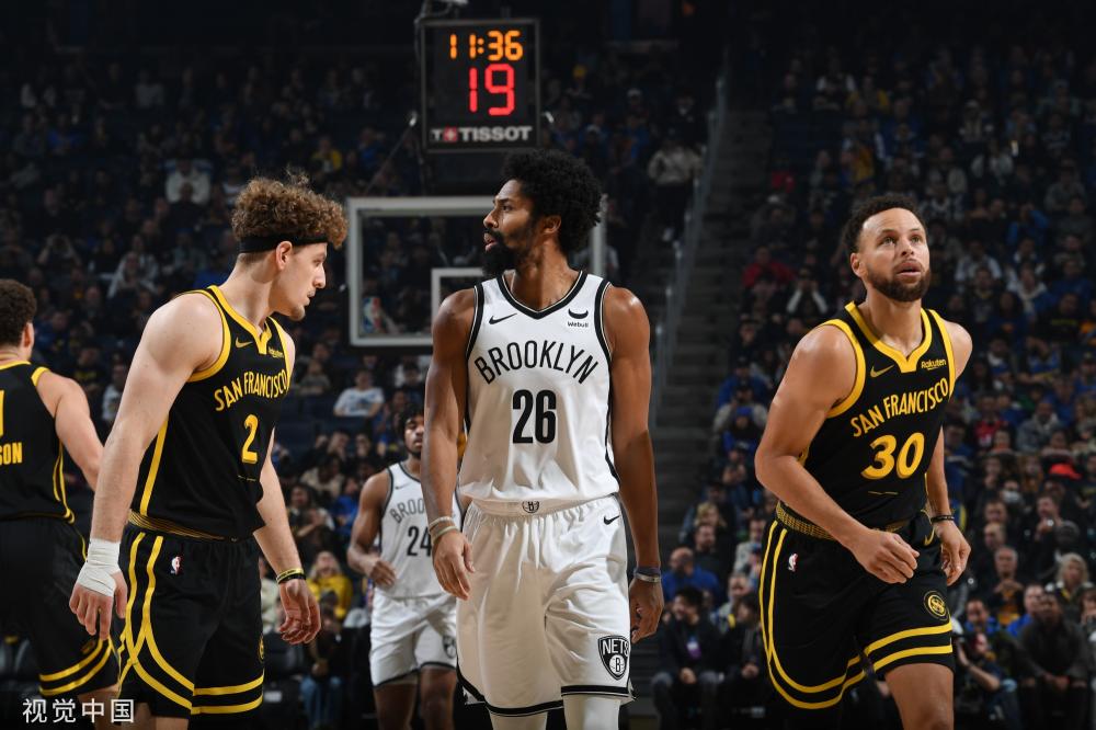 防守球员快 防守球员快